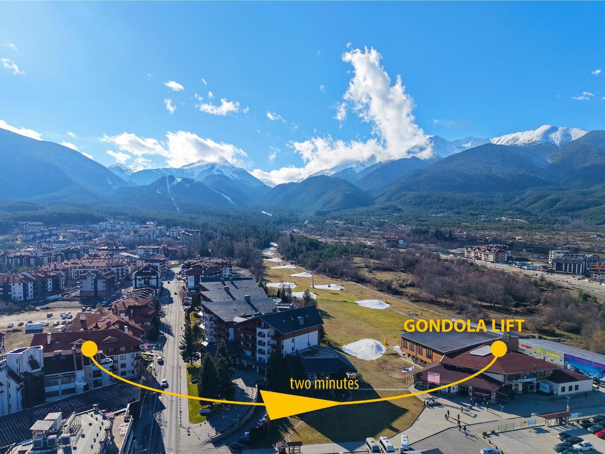 Nice&quiet apartment next to Gondola lift. Bansko Esterno foto