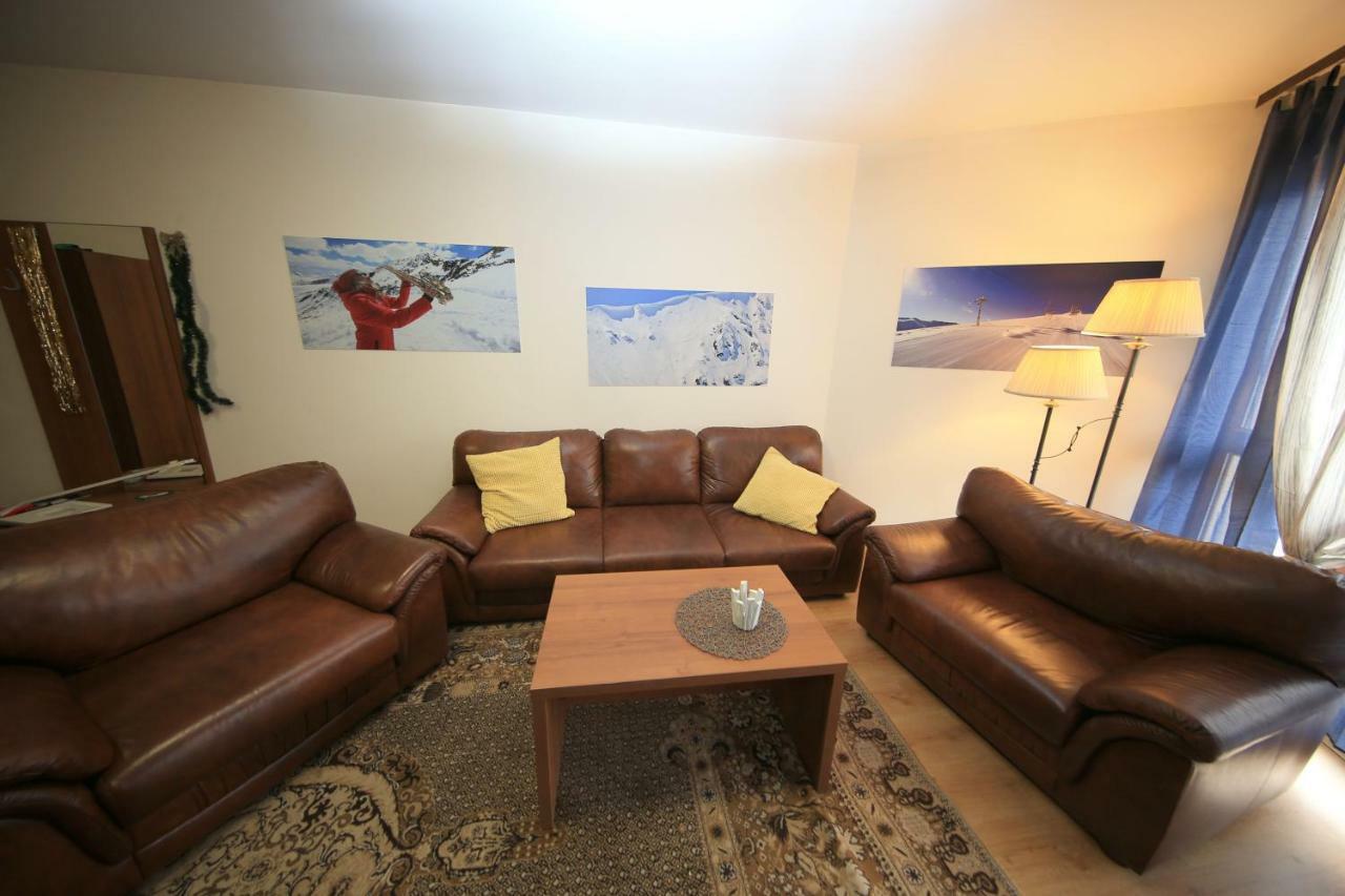 Nice&quiet apartment next to Gondola lift. Bansko Esterno foto